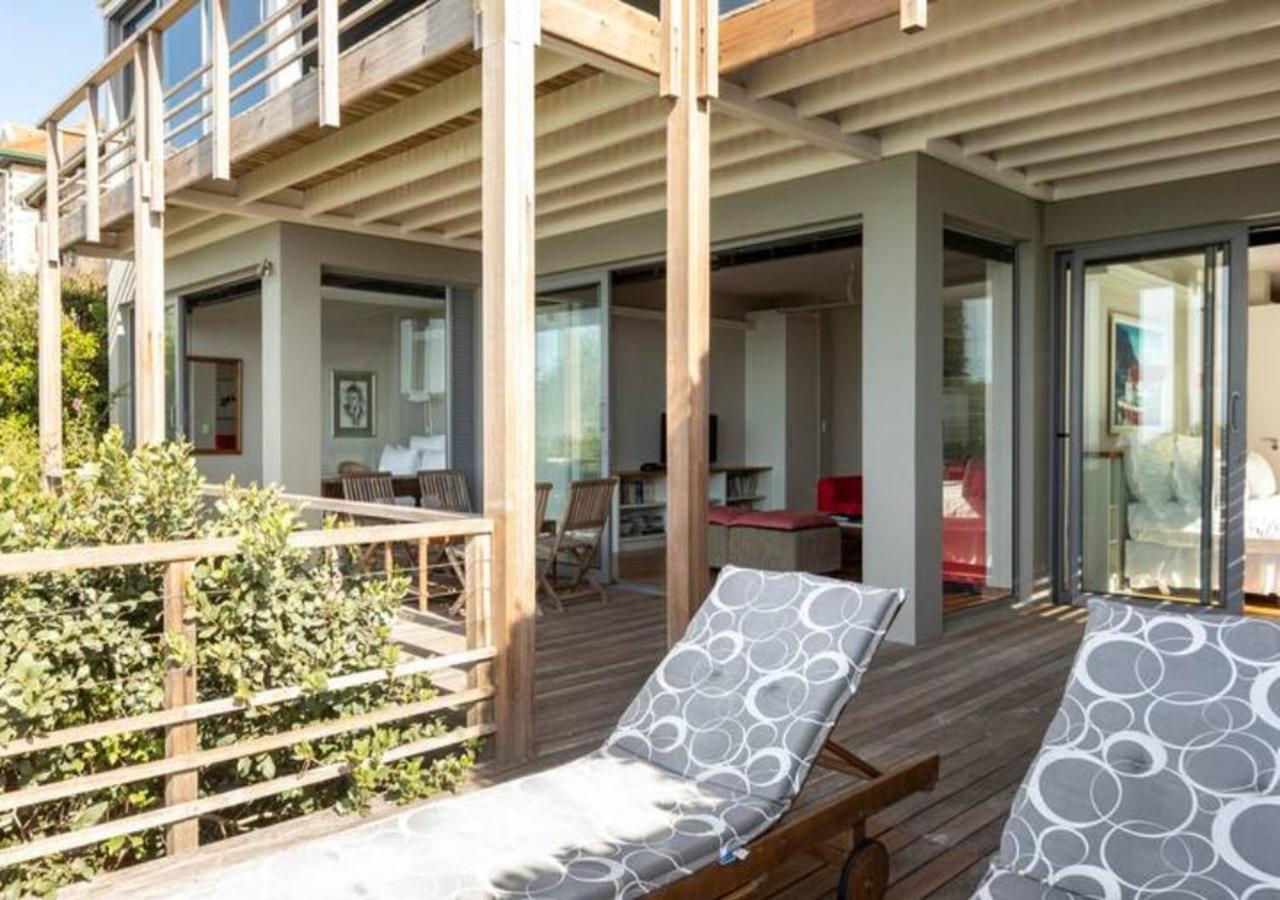 Seaview Apartment In Muizenberg Exterior foto